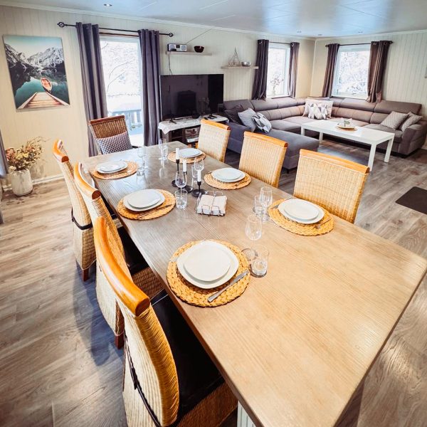 Esszimer für 8 Personen